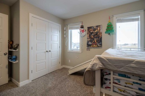 541 Aquitania Boulevard West, Lethbridge, AB - Indoor Photo Showing Bedroom