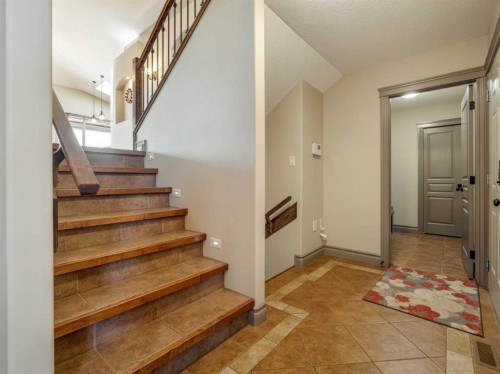 629 Southgate Boulevard South, Lethbridge, AB - Indoor Photo Showing Other Room