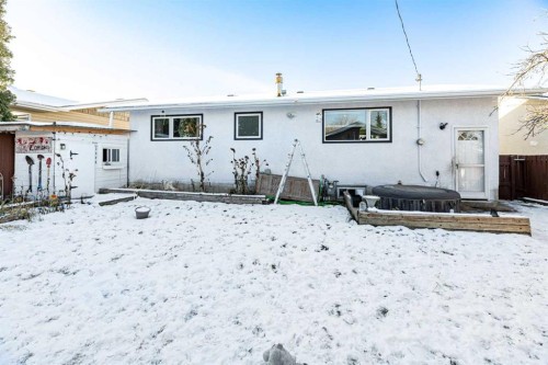 3325 42 Avenue, Red Deer, AB - Outdoor