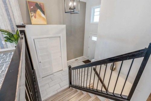 207 Moonlight Cove West, Lethbridge, AB - Indoor Photo Showing Other Room