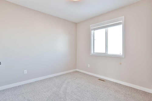 870 Greywolf Run North, Lethbridge, AB - Indoor Photo Showing Other Room