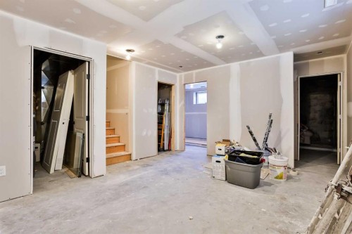 870 Greywolf Run North, Lethbridge, AB - Indoor Photo Showing Other Room