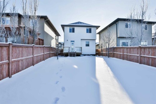 870 Greywolf Run North, Lethbridge, AB - Outdoor