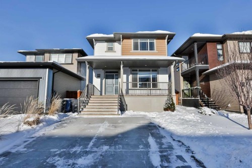 870 Greywolf Run North, Lethbridge, AB - Outdoor