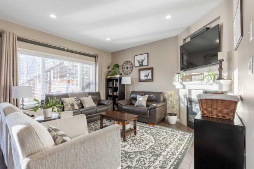 306 Twinriver Road West, Lethbridge, AB 