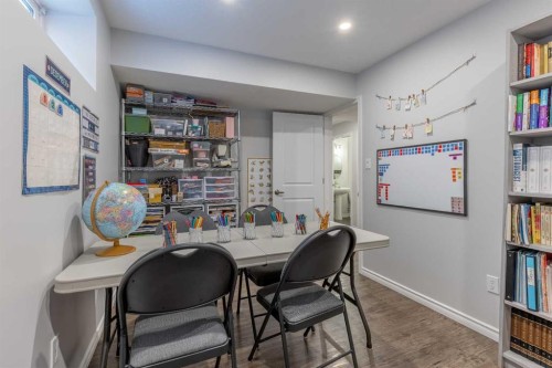 306 Twinriver Road West, Lethbridge, AB 