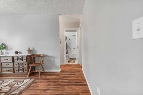 55 Chippewa Crescent West, Lethbridge, AB - Indoor Photo Showing Other Room