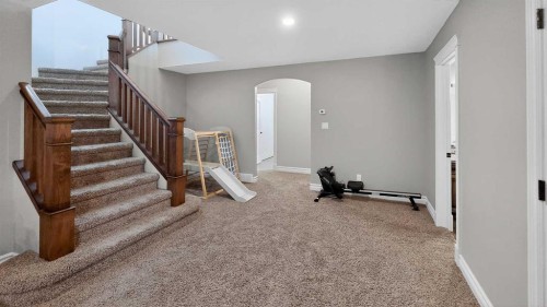 305 Lyndon Road, Fort Macleod, AB - Indoor Photo Showing Other Room