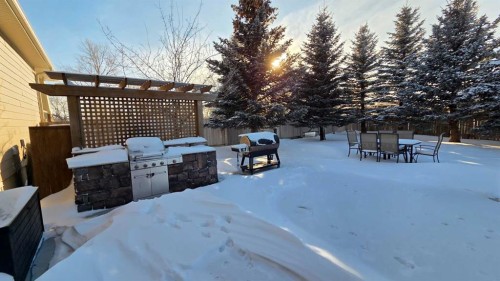305 Lyndon Road, Fort Macleod, AB - Outdoor With Deck Patio Veranda