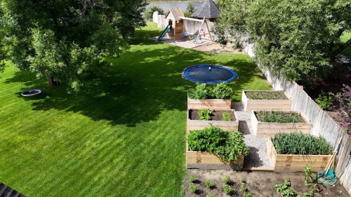 305 Lyndon Road, Fort Macleod, AB - Outdoor