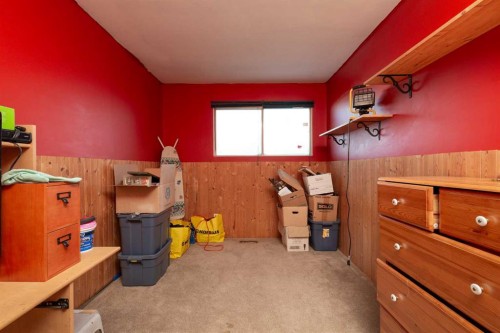 78 Pensacola Court West, Lethbridge, AB - Indoor