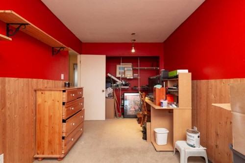 78 Pensacola Court West, Lethbridge, AB - Indoor