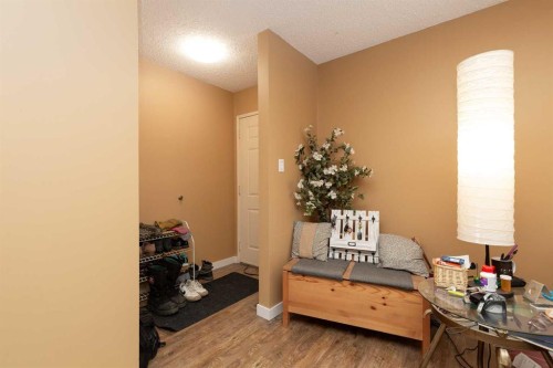 78 Pensacola Court West, Lethbridge, AB - Indoor Photo Showing Other Room