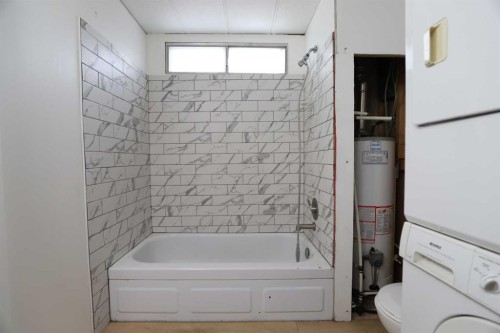 33-895 Elizabeth Street, Pincher Creek, AB 