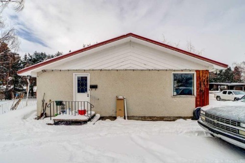 432 2 Avenue Ne, Milk River, AB - Outdoor