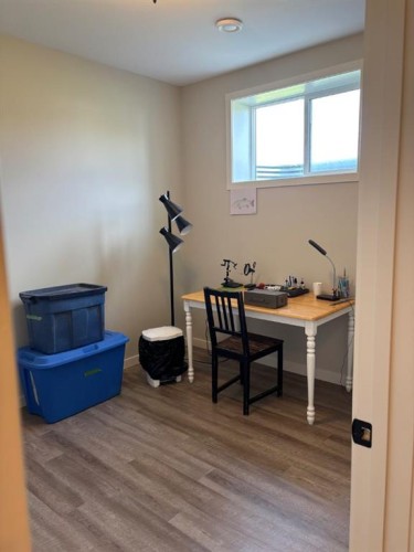 217 6 Avenue, Stirling, AB - Indoor Photo Showing Other Room