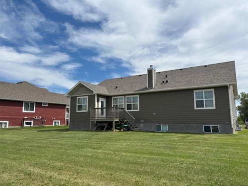 217 6 Avenue, Stirling, AB - Outdoor