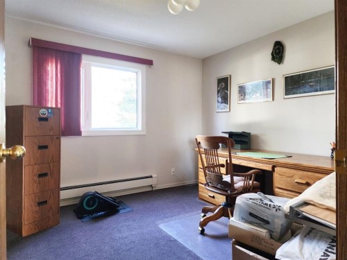 112 43 Avenue West, Claresholm, AB - Indoor Photo Showing Office