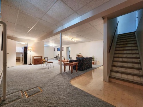 112 43 Avenue West, Claresholm, AB - Indoor Photo Showing Other Room