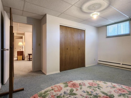 112 43 Avenue West, Claresholm, AB - Indoor Photo Showing Other Room