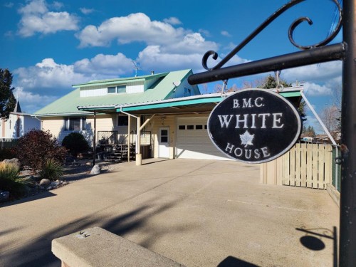 112 43 Avenue West, Claresholm, AB - Outdoor