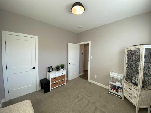 4237 60 Avenue, Taber, AB - Indoor