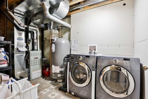 93 Riverine Lane West, Lethbridge, AB - Indoor Photo Showing Laundry Room