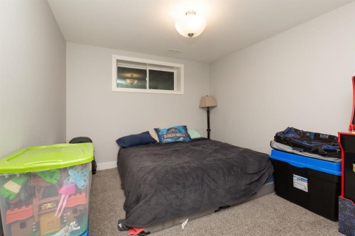 815 Miners Boulevard West, Lethbridge, AB - Indoor Photo Showing Bedroom