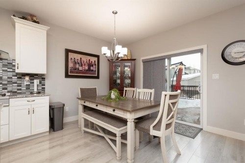 815 Miners Boulevard West, Lethbridge, AB - Indoor Photo Showing Dining Room