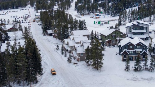 421 Castle Mountain Way, Rural Pincher Creek No. 9, M.D. Of, AB - Outdoor