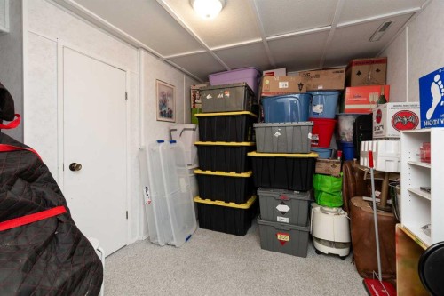 602 27 Street North, Lethbridge, AB - Indoor