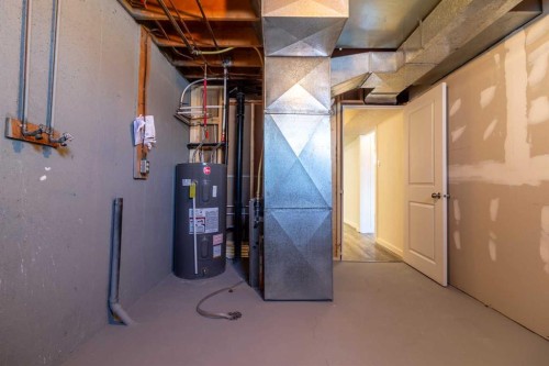 74 Carleton Place West, Lethbridge, AB - Indoor Photo Showing Basement
