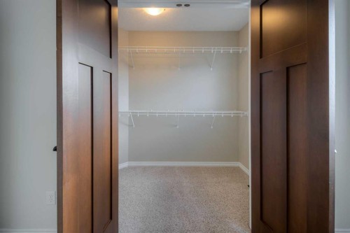 11 Cougar Cove North, Lethbridge, AB - Indoor With Storage