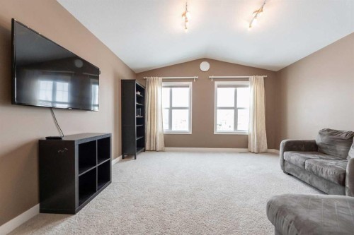 172 Firelight Way West, Lethbridge, AB - Indoor