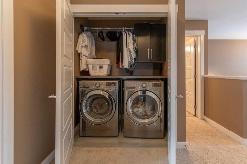 172 Firelight Way West, Lethbridge, AB - Indoor Photo Showing Laundry Room