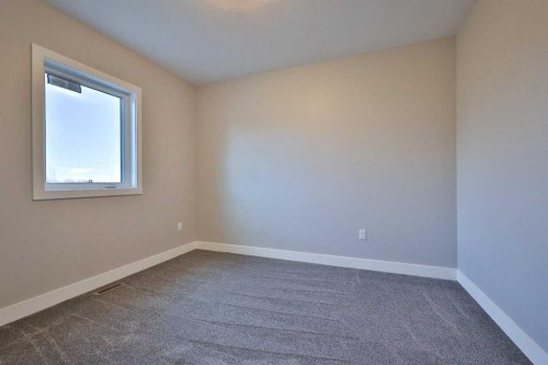 329 9 Street North, Picture Butte, AB - Indoor Photo Showing Other Room
