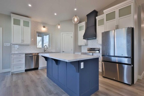 329 9 Street North, Picture Butte, AB - Indoor Photo Showing Kitchen With Upgraded Kitchen