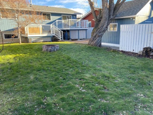 1102 Cameron Road South, Lethbridge, AB - Outdoor