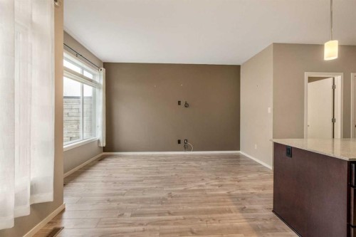 4-414 Highlands Boulevard West, Lethbridge, AB - Indoor Photo Showing Other Room