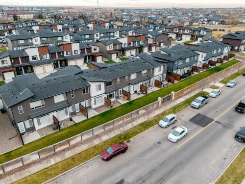 4-414 Highlands Boulevard West, Lethbridge, AB - Outdoor With View