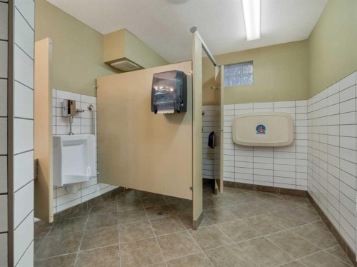 2822 2 Avenue South, Lethbridge, AB 