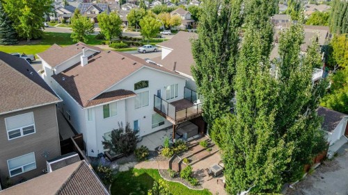 74 Rivermont Crescent West, Lethbridge, AB - Outdoor