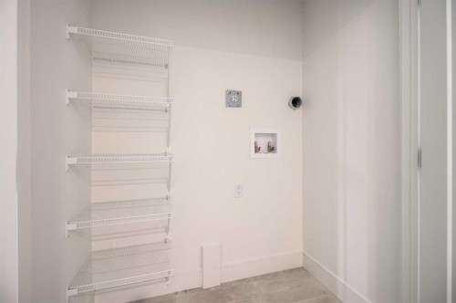 4357 28 Avenue South, Lethbridge, AB - Indoor With Storage