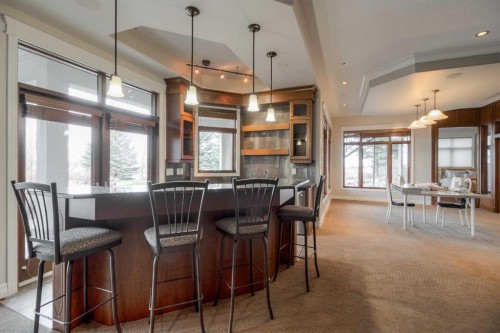 214 Sandstone Place South, Lethbridge, AB - Indoor Photo Showing Dining Room
