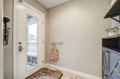 514 Devonia Road West, Lethbridge, AB - Indoor Photo Showing Other Room