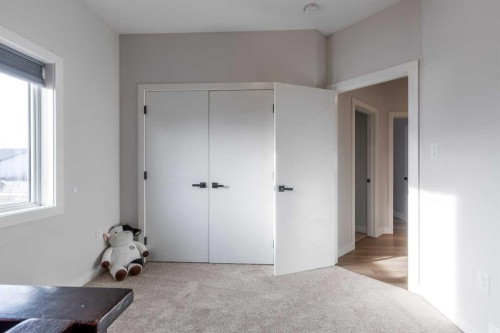 314 5 Avenue, Nobleford, AB - Indoor