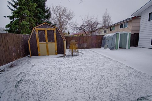 113 Cayuga Crescent West, Lethbridge, AB - Outdoor