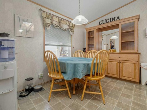 206 Station Boulevard, Coaldale, AB 