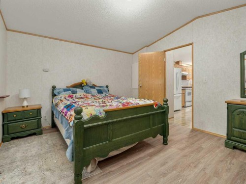 206 Station Boulevard, Coaldale, AB 