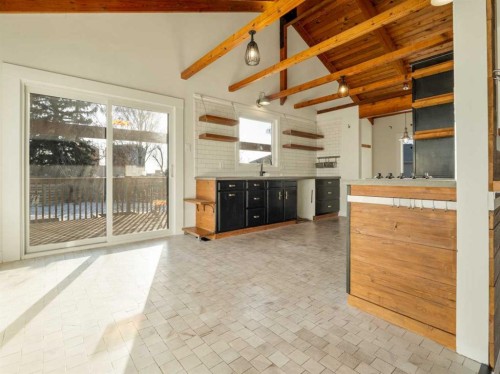 101 3 Street South, Picture Butte, AB - Indoor